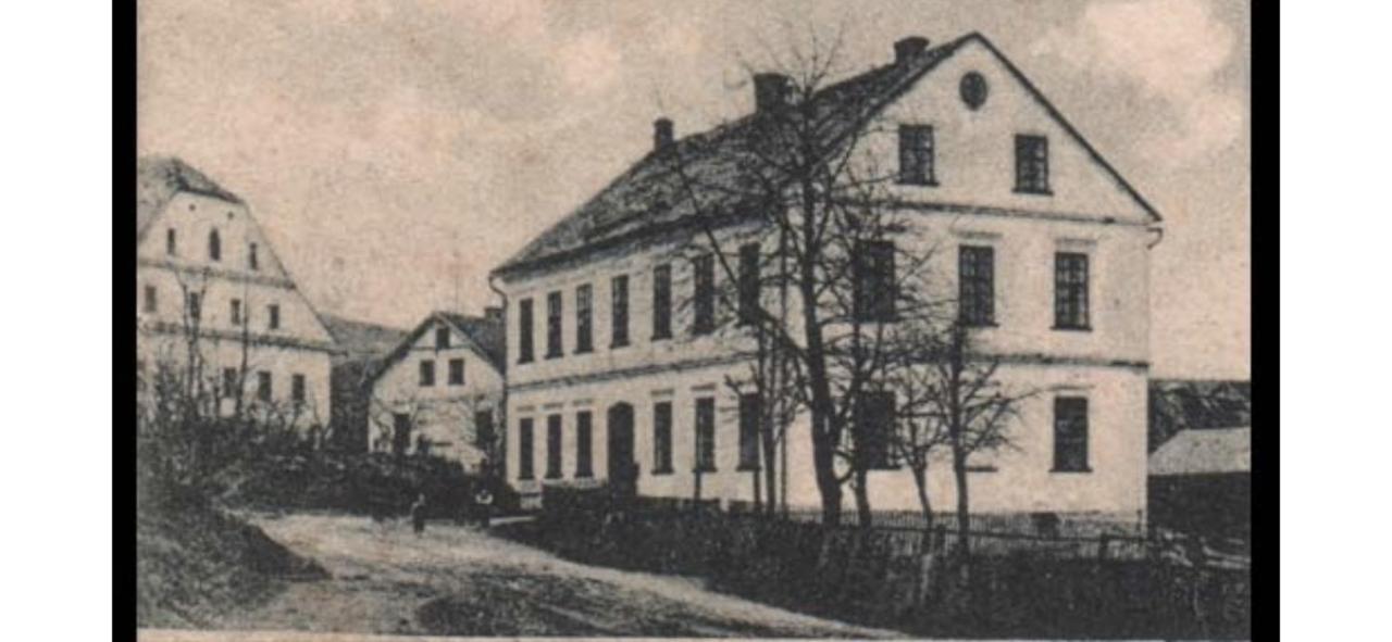 Penzion Stara Skola Vikantice Екстериор снимка